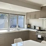 Eastern Beach Auckland - Private Paradise